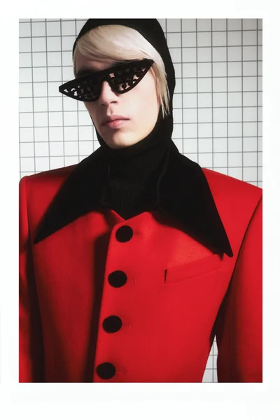 Look 11